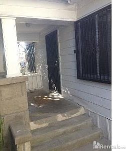 1st image of 1444 Echo Park Ave
