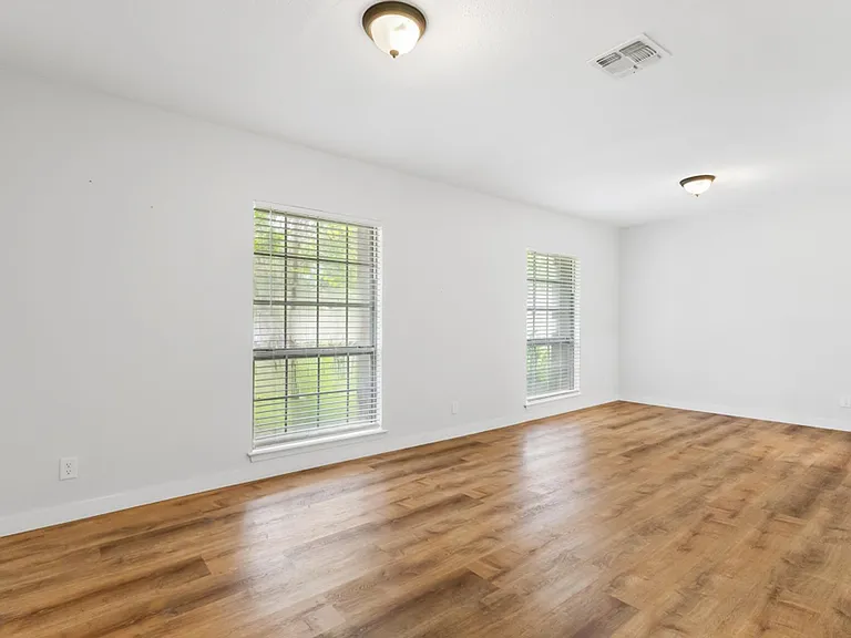 8643 Bristlecone St — Photo 6