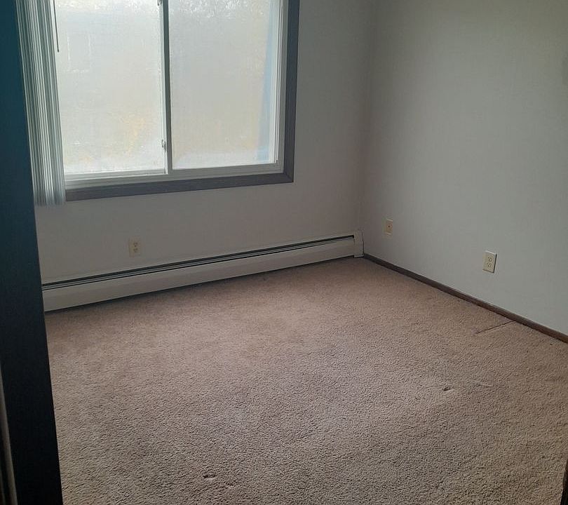 Evergreene Apartments 1733 7th Ave SE Osseo MN Zillow