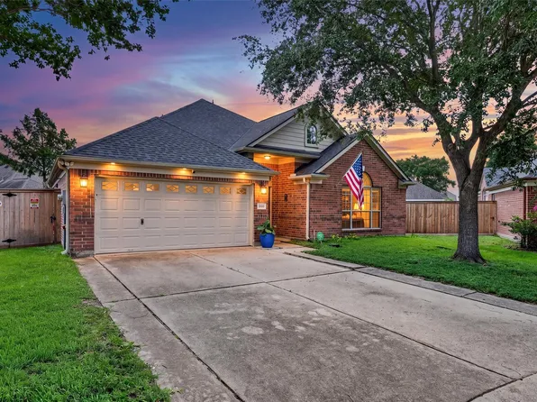 3734 Veranda Dr, Katy, TX 77449