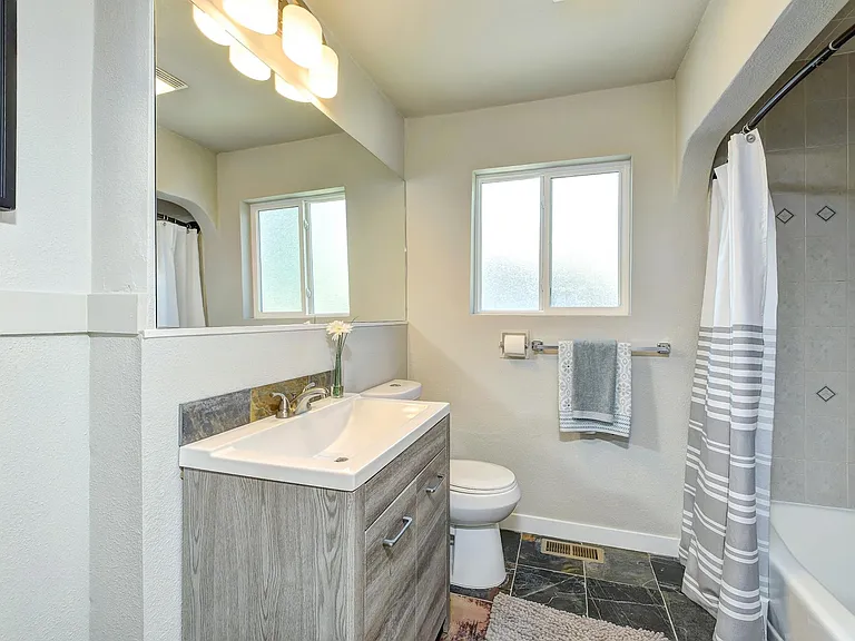 3827 S Angel Pl — Photo 10