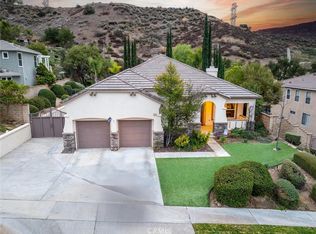 22026 Crestline Trl, Saugus, CA 91390