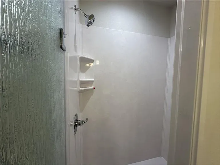 8406 Cambridge Rd — Photo 24