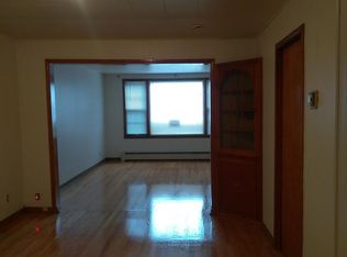 2010 W 23rd St, Chicago, IL 60608