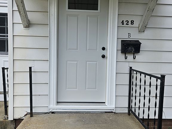 2nd image of 428 W High St #B