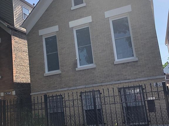 2nd image of 2827 S Saint Louis Ave #1