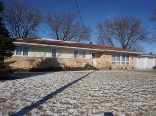 22943 Logan County Line Rd, Middletown, IL 62666