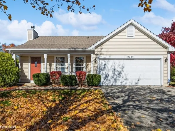 2423 Durango Ln S, Naperville, IL 60564