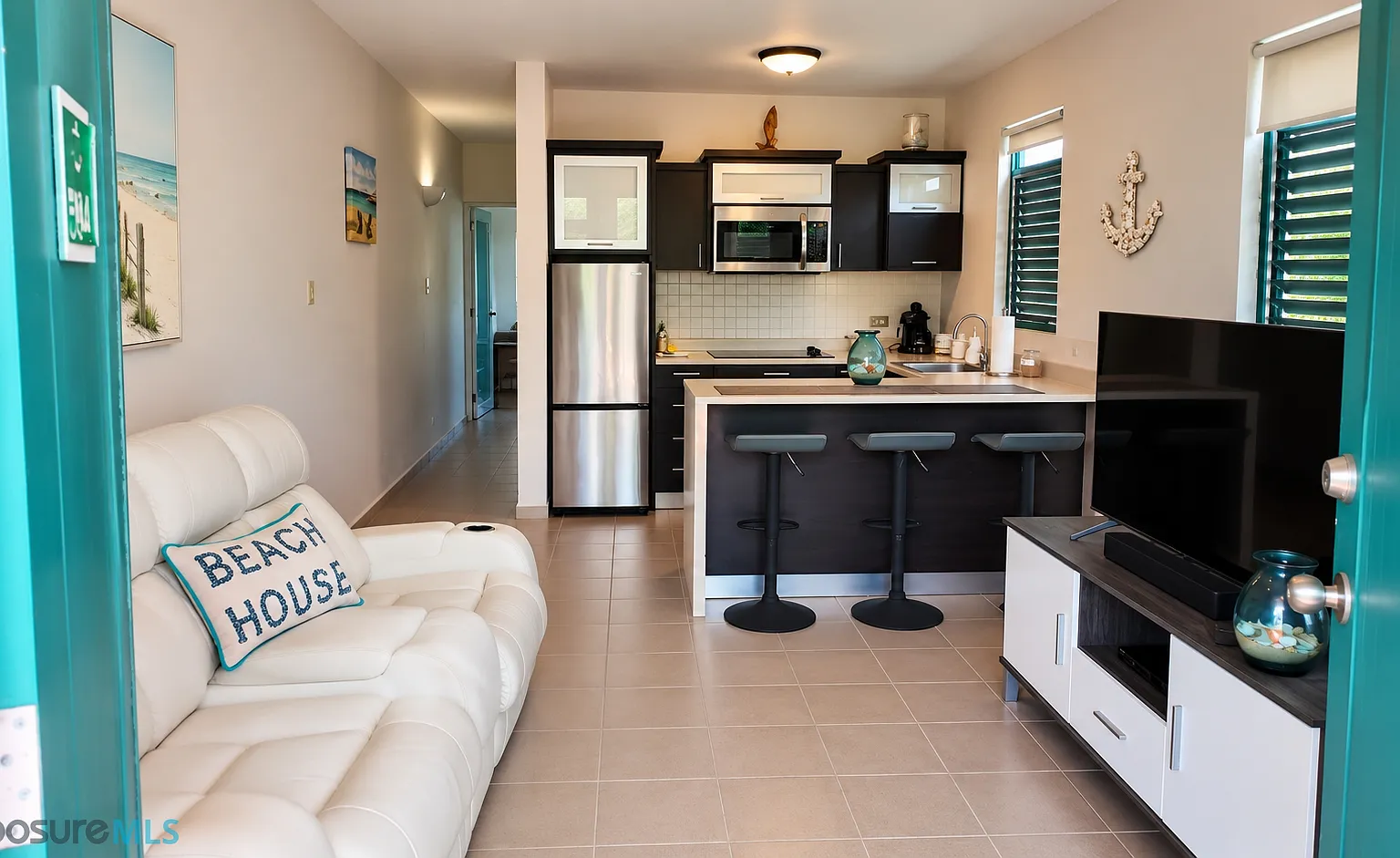 1 bed, 1.0 bath, 608 sqft, $1,200 — Photo 2