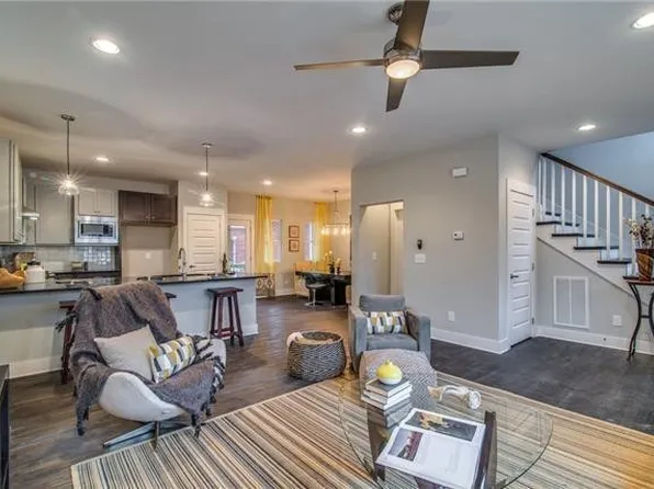 902 Smiley St, Nashville, TN 37206