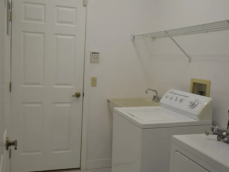 268 W Romany Loop — Photo 31