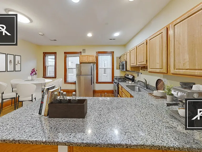 8 Carmel St #3 — Photo 1