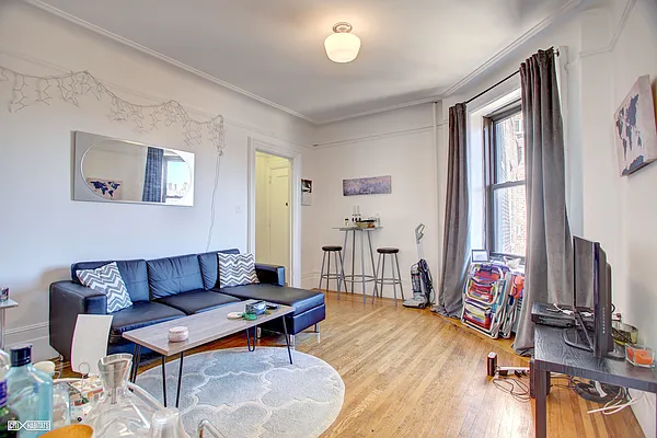 Rented by Citi Habitats | media 9