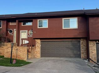 4722 Primrose Pl, Rapid City, SD 57702