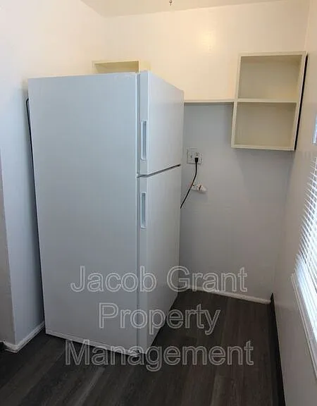 4719 Yellowstone Ave #7 — Photo 2