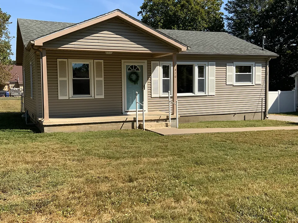 416 Henderson Dr
