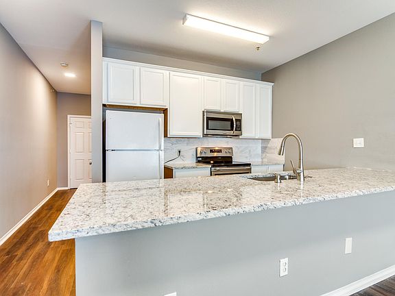 4th image of 10710 Mathom Lndg APT 3