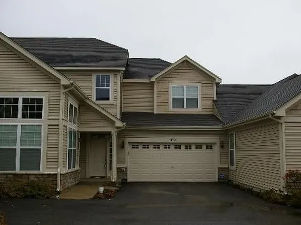 1831 Havenshire Rd, Aurora, IL 60502