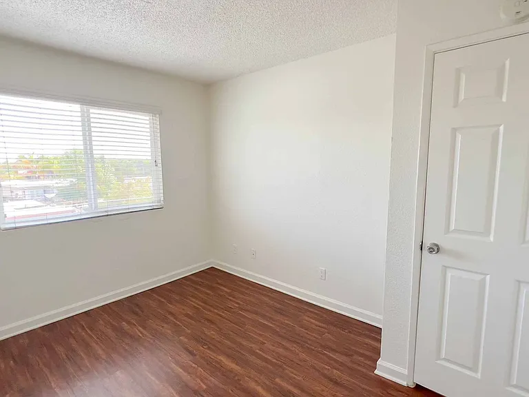 Villa Hermosa Apartments — Photo 23