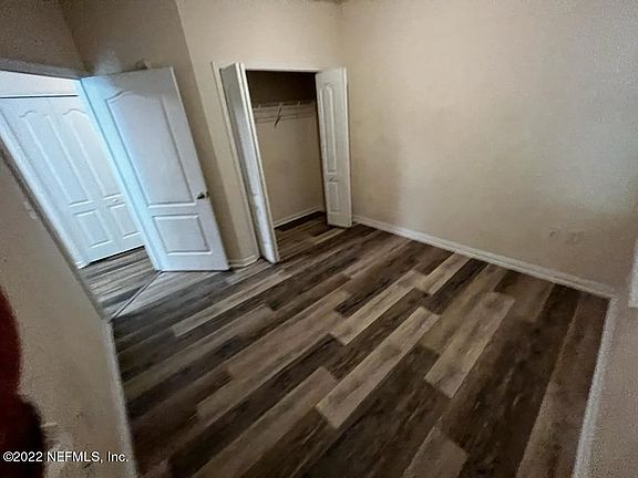 4th image of 4959 Key Lime Dr Unit 105