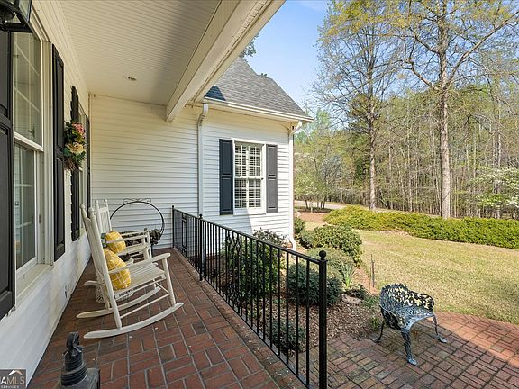 5th image of 620 Upton Mill Dr