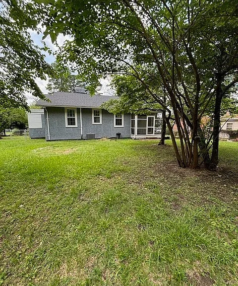 1823 Brandon Ave — Photo 25