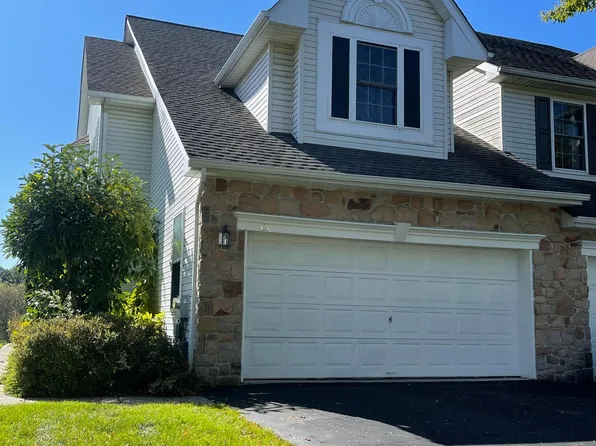 121 Stetson Dr, Chalfont, PA 18914