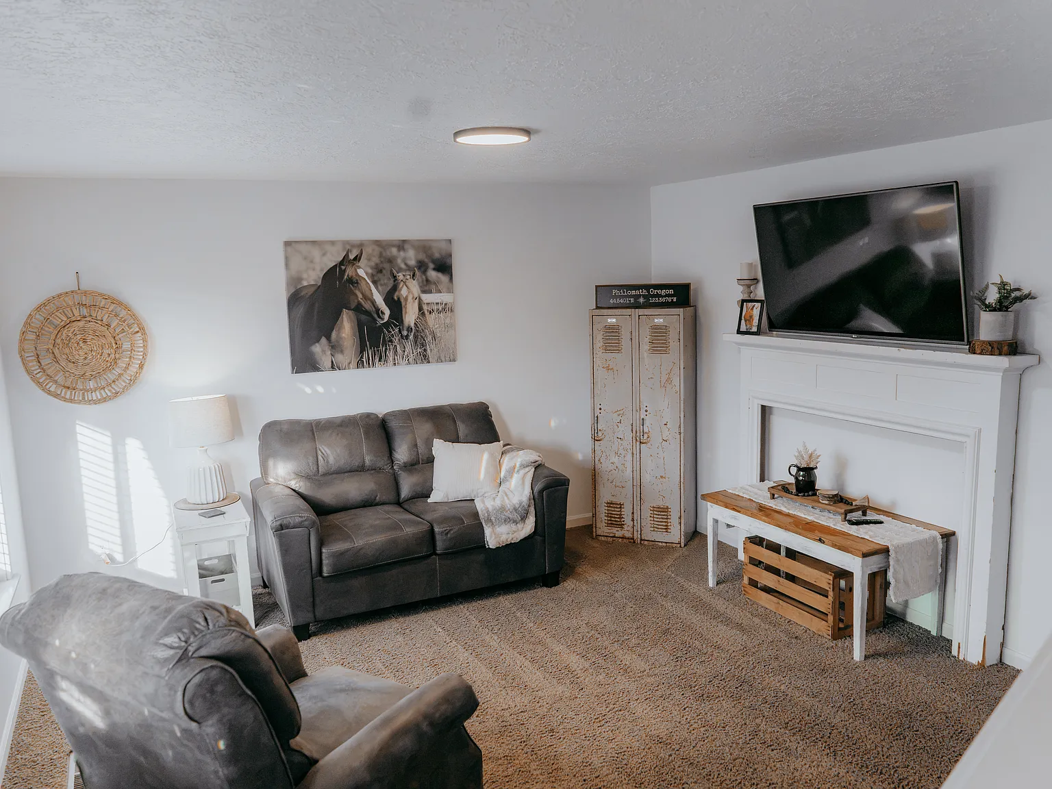 4 bed, 1584 sqft, $3,000 — Photo 2