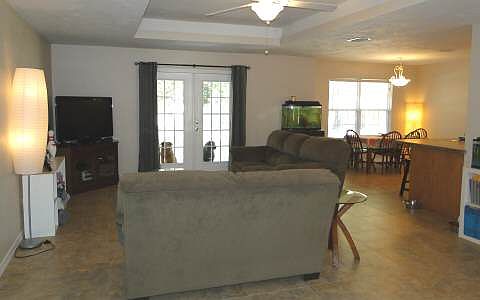 3rd image of 146 SW Guinevere Way