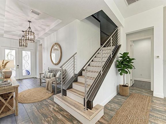 5th image of 8969 Bernini Pl