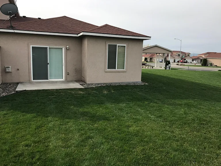 9709 Vincenzo Dr — Photo 2