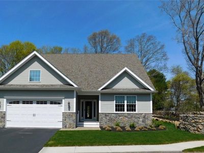 1 Abbey Ln, Westerly, RI, 02891