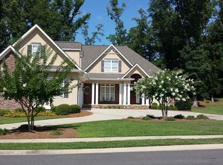 206 Oakleaf Dr, Macon, GA 31210