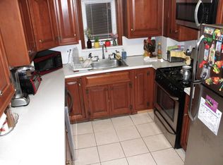 291 Maple St, Secaucus, NJ 07094