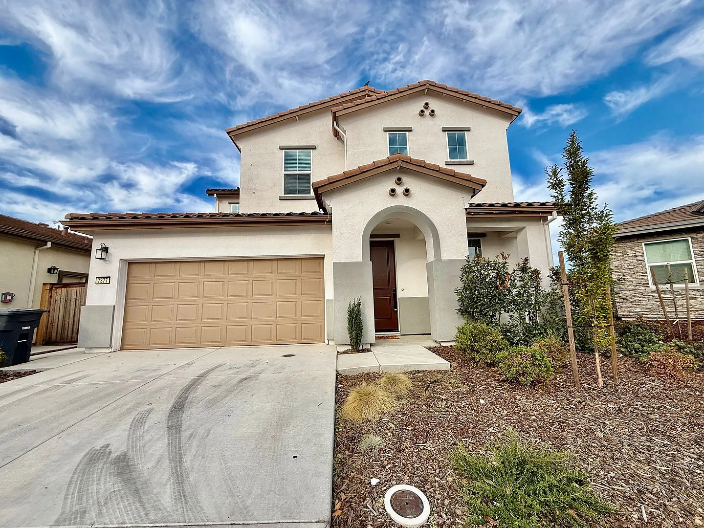 Nice home available now — Photo 1