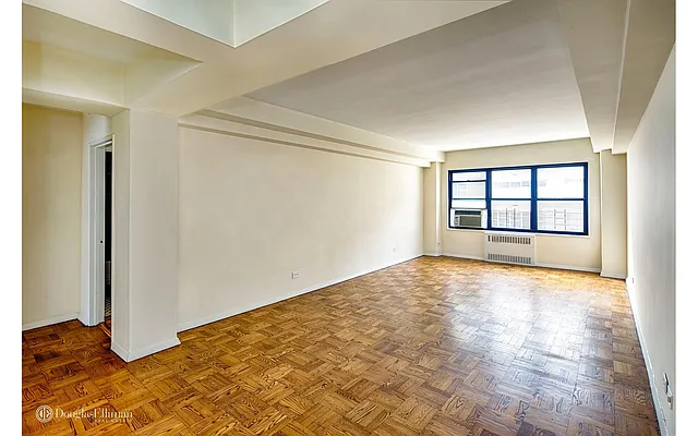 Rented by Douglas Elliman | media 19