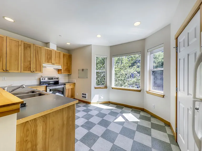 101 Sadie Ln NW #A — Photo 4