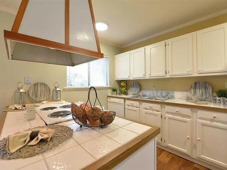 Island Kitchen
