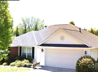 6519 Black Oasis Cir, Fort Mill, SC 29708