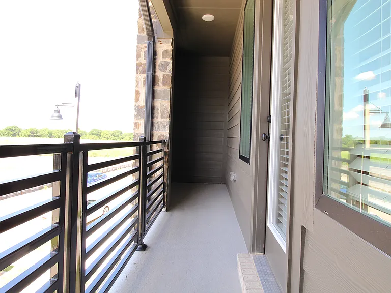 1227 Doris May Dr — Photo 29