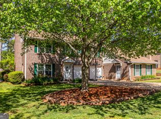 1951 Hunters Ridge Dr, Lawrenceville, GA 30044