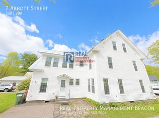 2 Abbott St, Lebanon, NH 03766