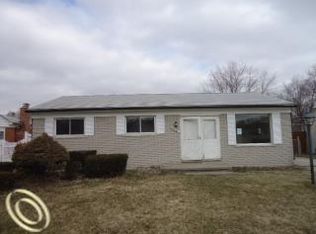 25040 Cary St, Taylor, MI 48180