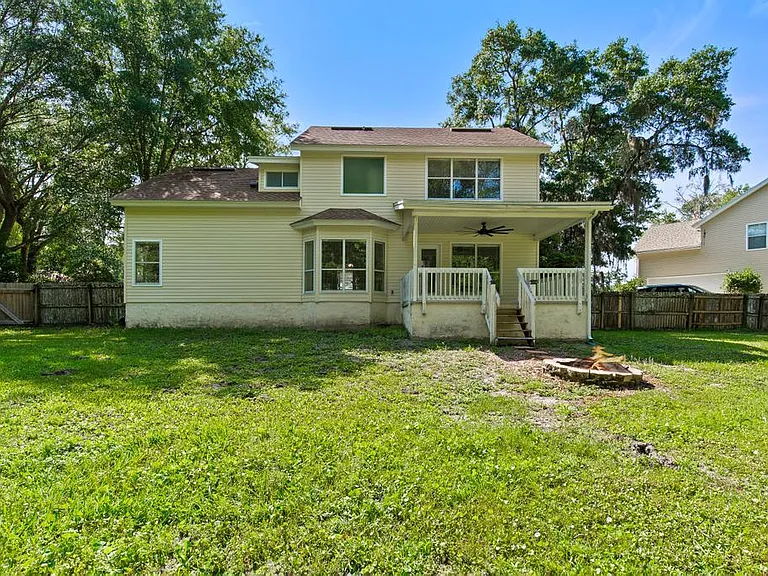 13480 Gallant Fox Cir W — Photo 36