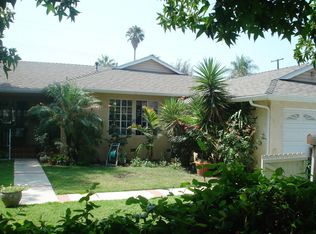 19156 Erwin St, Reseda, CA 91335