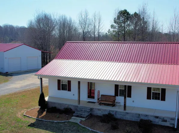 695 Booth Loop, Henderson, TN 38340