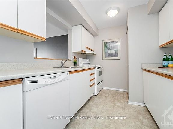 5th image of 268 Lorry Greenberg Dr N #304