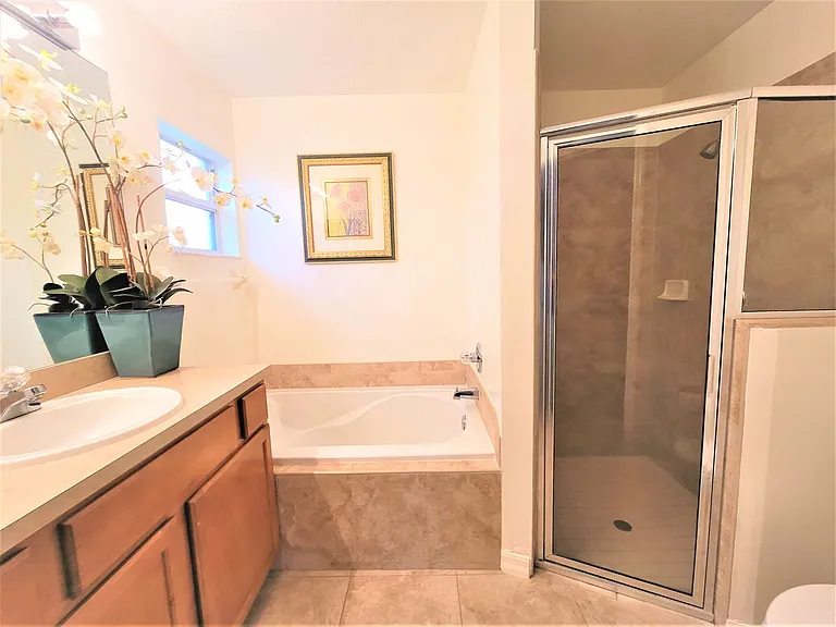 351 Del Monte Rd #B — Photo 16