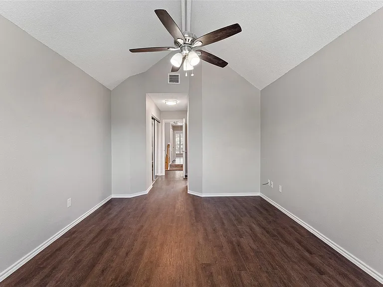 11831 Meadowchase Dr — Photo 22