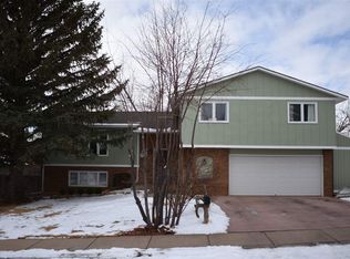 1686 N 18th St, Laramie, WY 82072